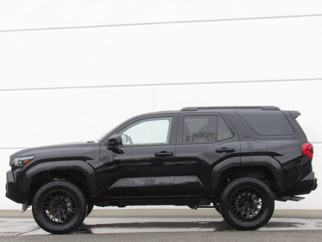 Used 2025 Toyota 4Runner SR5 image 4