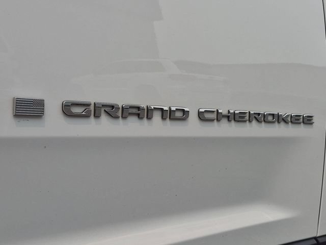 Used 2022 Jeep Grand Cherokee L Limited AWD/4WD image 10