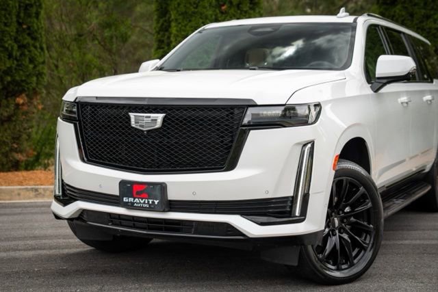 Used 2022 Cadillac Escalade ESV Sport w/ Touring Package image 2