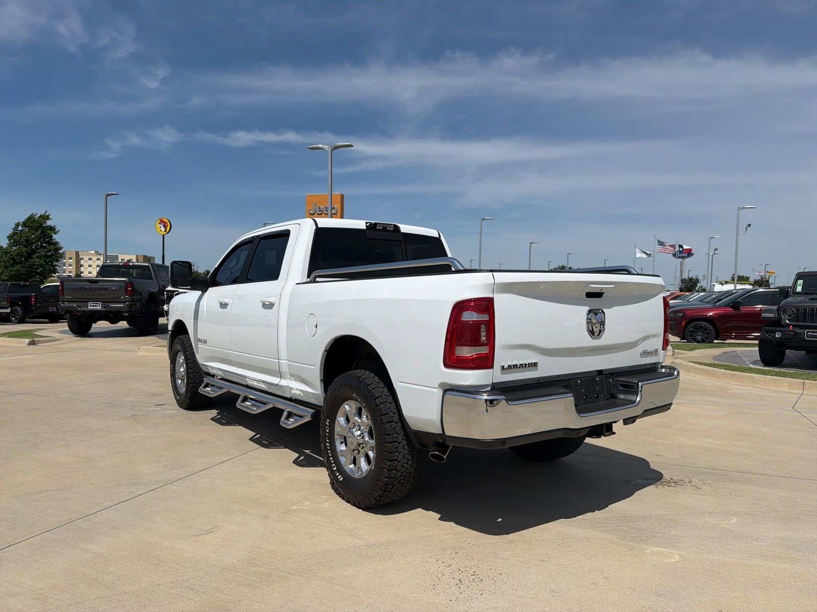 Used 2024 RAM 2500 Laramie AWD/4WD image 3