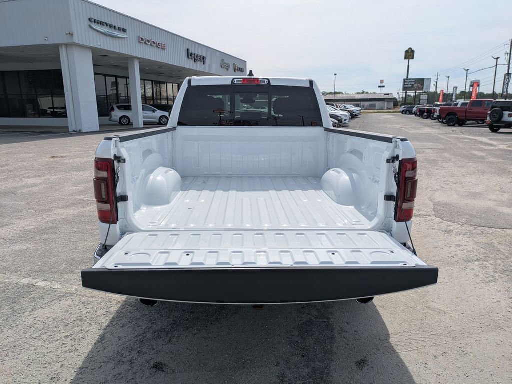Used 2023 RAM 1500 Big Horn image 29