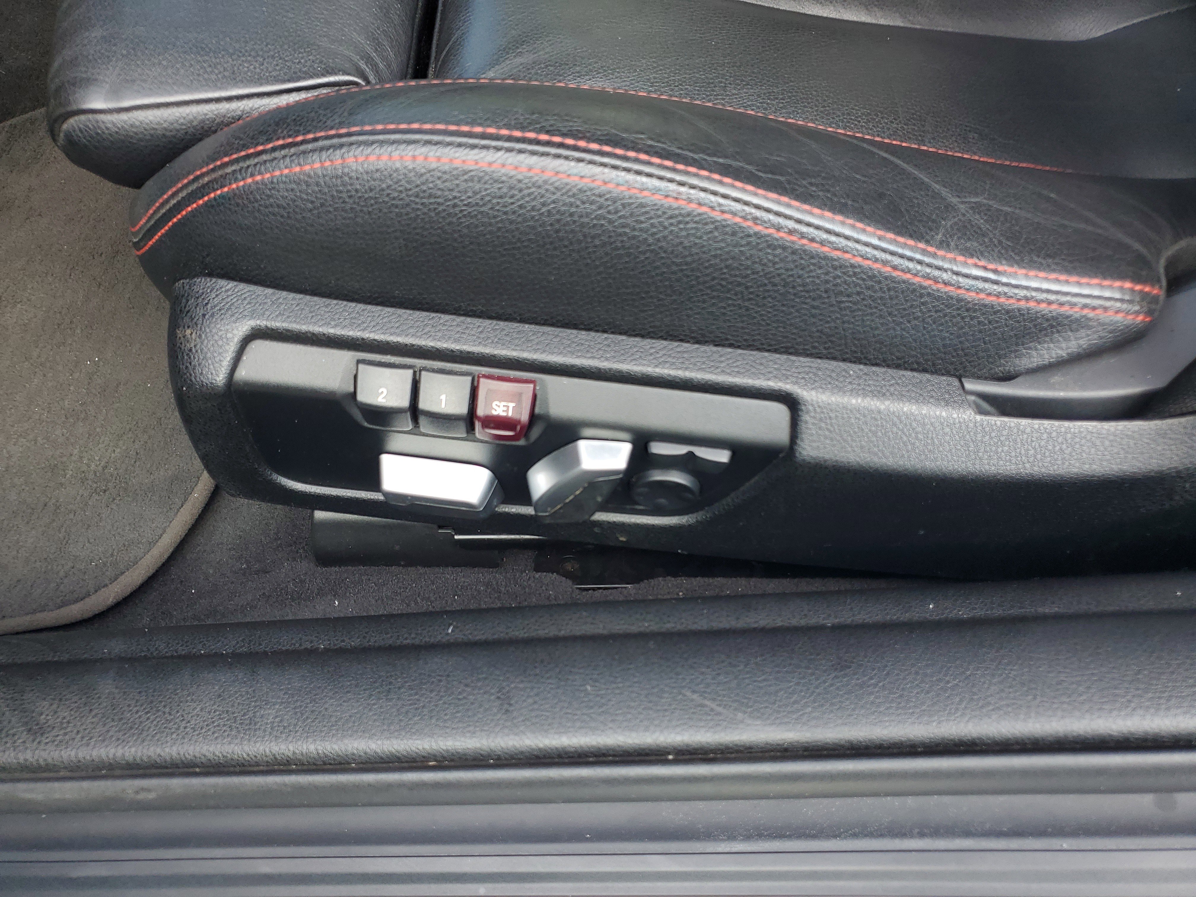 Used 2018 BMW 430i Convertible image 10