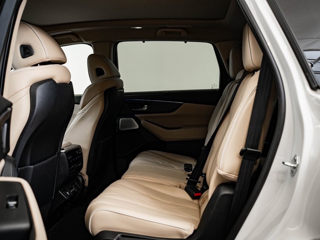 Certified 2025 Acura MDX w/ Advance Package image 43