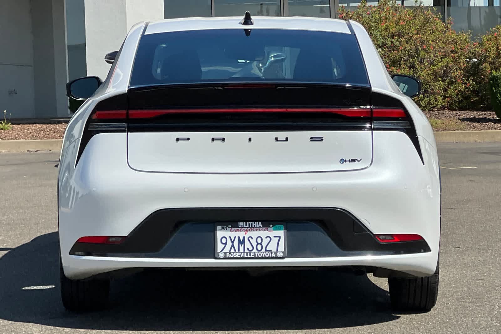 Certified 2026 Toyota Prius FWD image 8