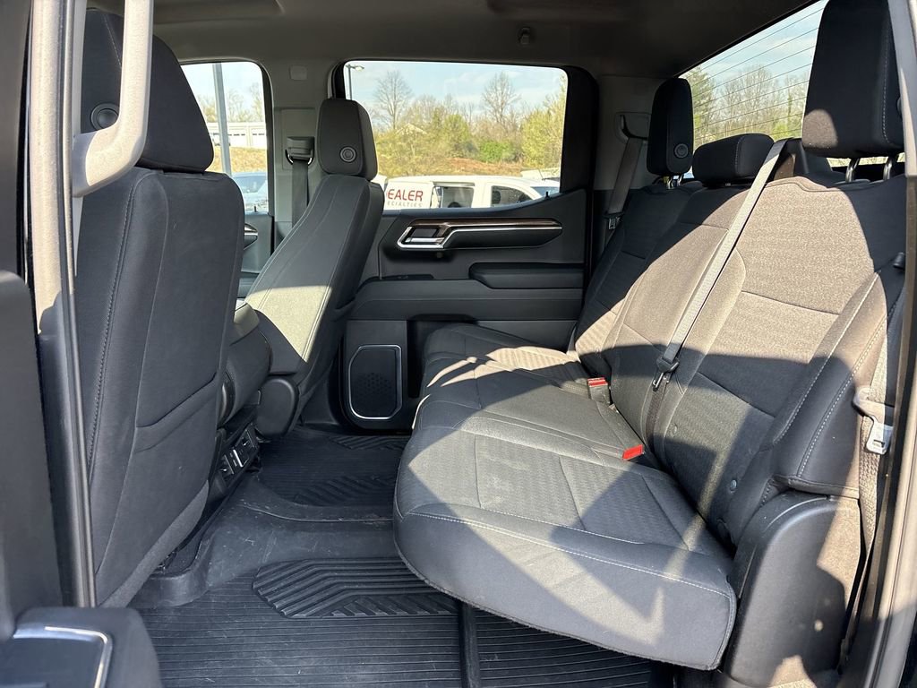 Used 2024 Chevrolet Silverado 1500 LT Trail Boss w/ Protection Package image 27