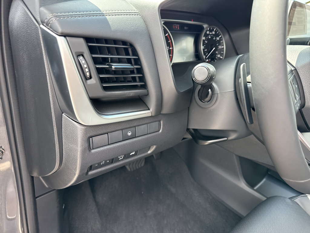 New 2026 Nissan Rogue Dark Armor AWD/4WD image 14