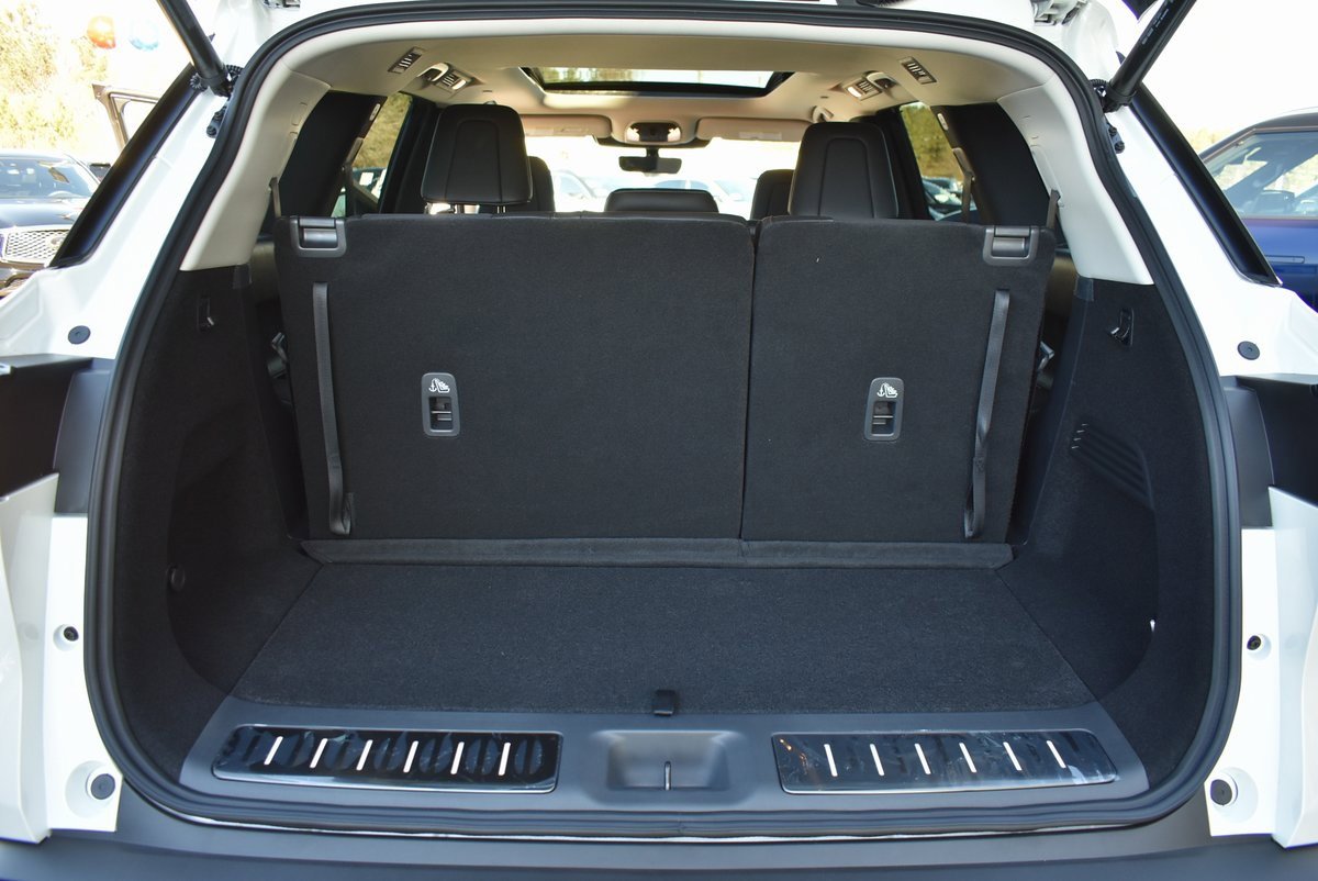 New 2025 INFINITI QX60 Luxe w/ Lighting Package (N94) image 34