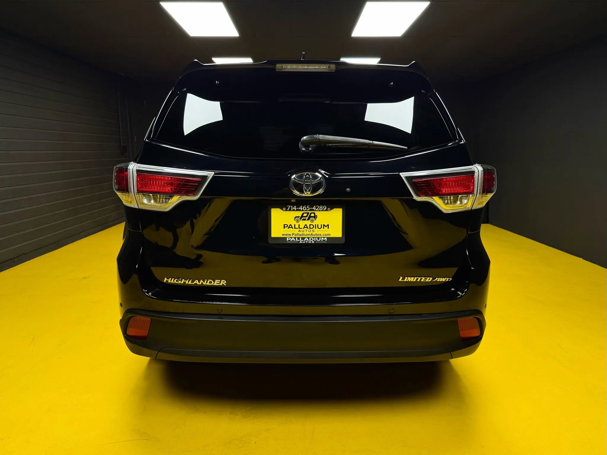 Used 2015 Toyota Highlander Limited Platinum image 5