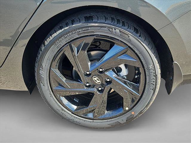 New 2026 Hyundai Elantra Sport image 9