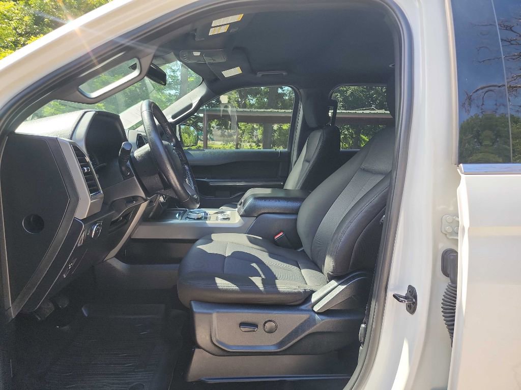 Used 2020 Ford Expedition XLT w/ FX4 Off-Road Package AWD/4WD image 17