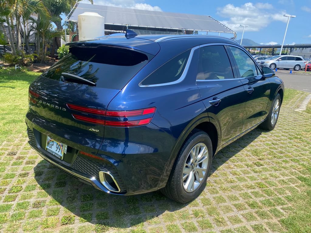 Certified 2022 Genesis GV70 2.5T AWD/4WD image 7