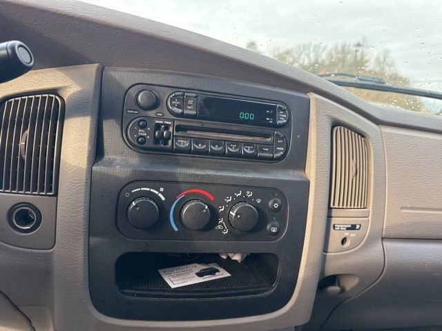 Used 2004 Dodge Ram 1500 Truck SLT w/ Light Group image 16