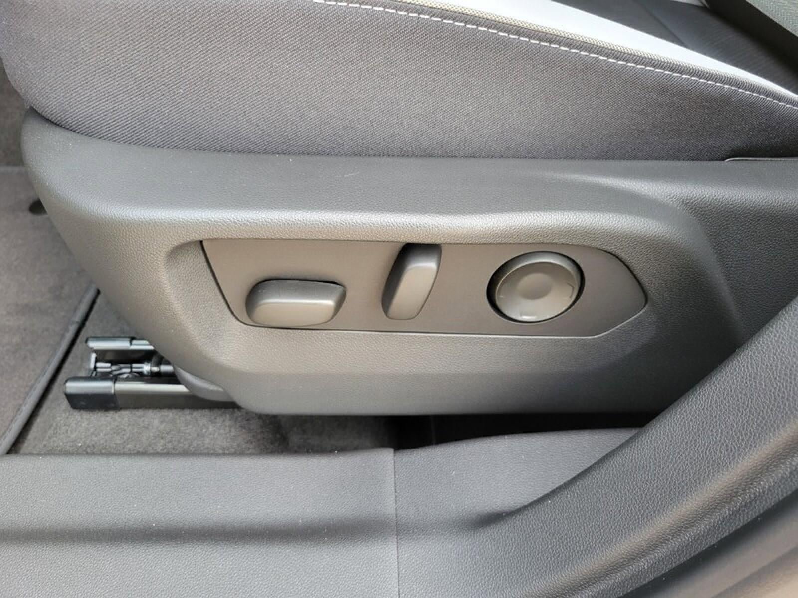 New 2026 Buick Envision Sport Touring AWD/4WD image 22