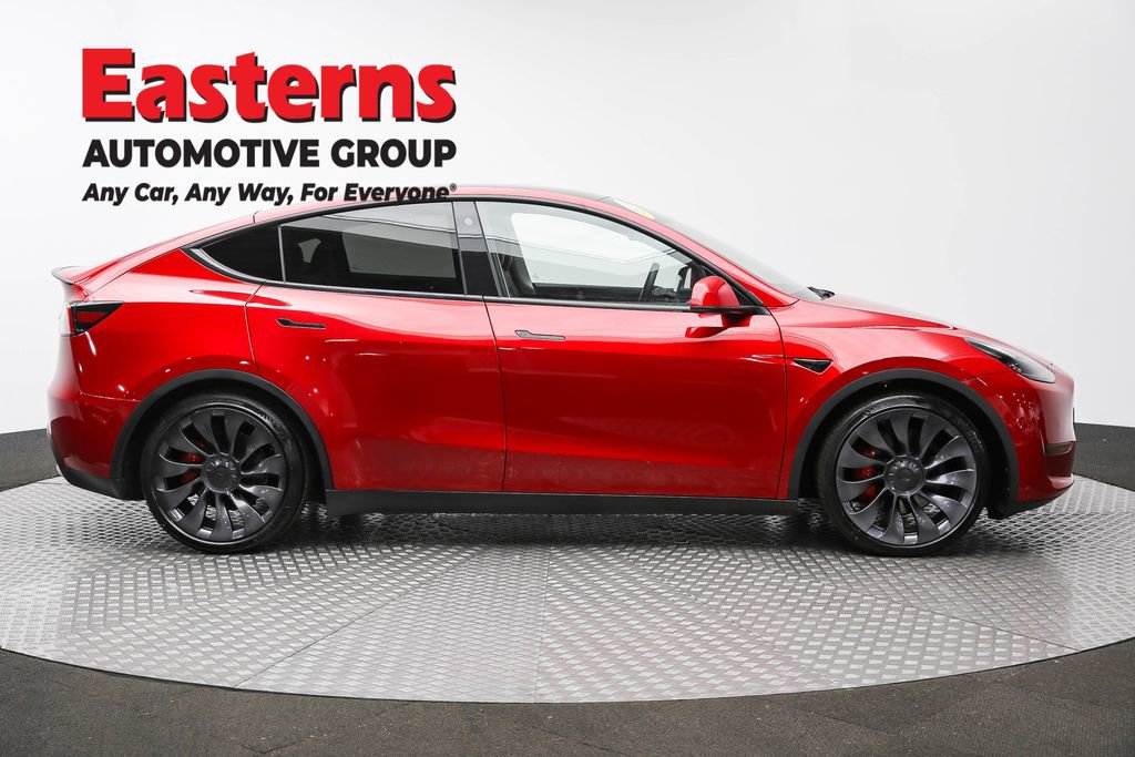 Used 2022 Tesla Model Y Performance image 4