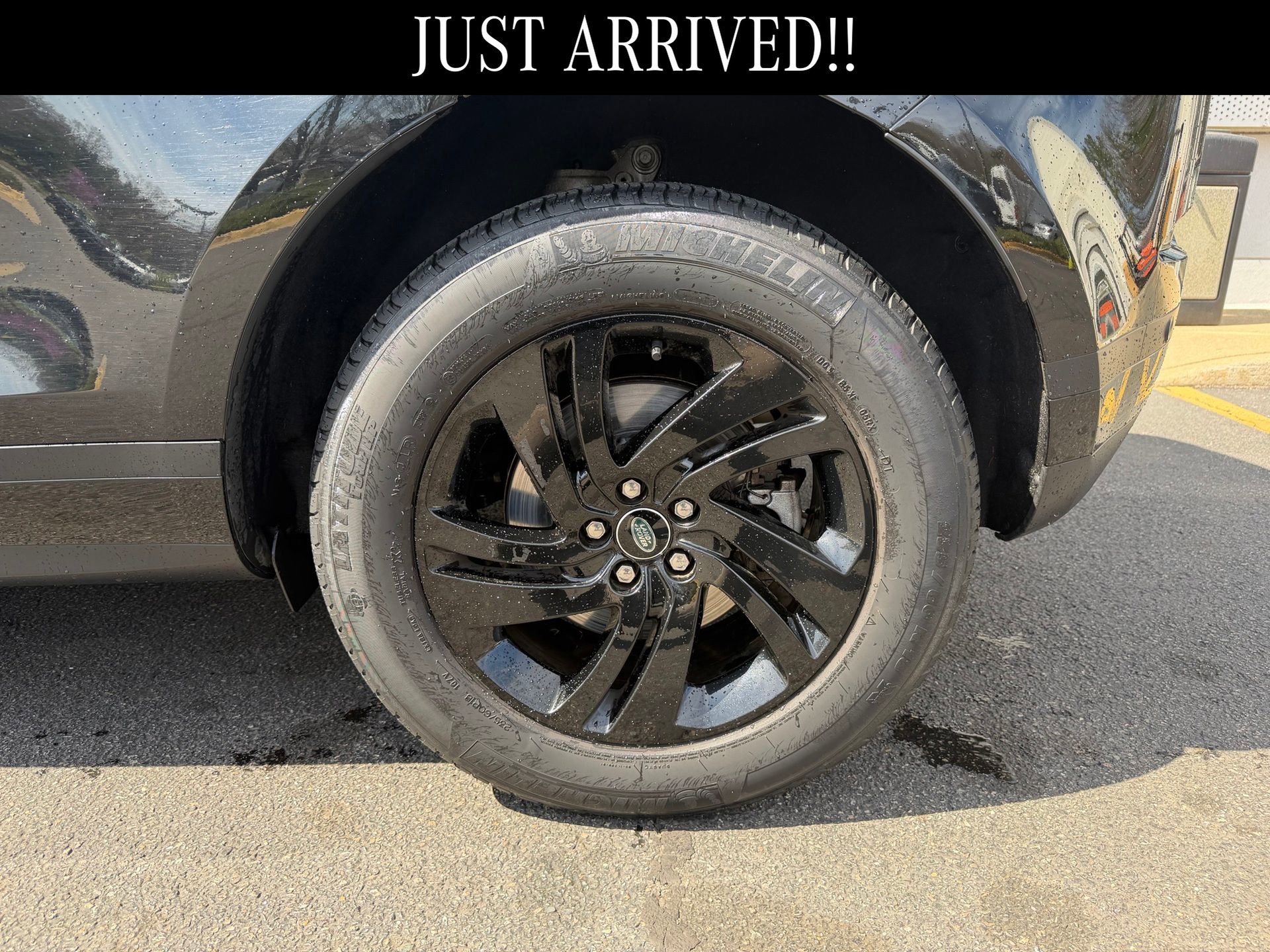 Used 2023 Land Rover Range Rover Evoque S image 6