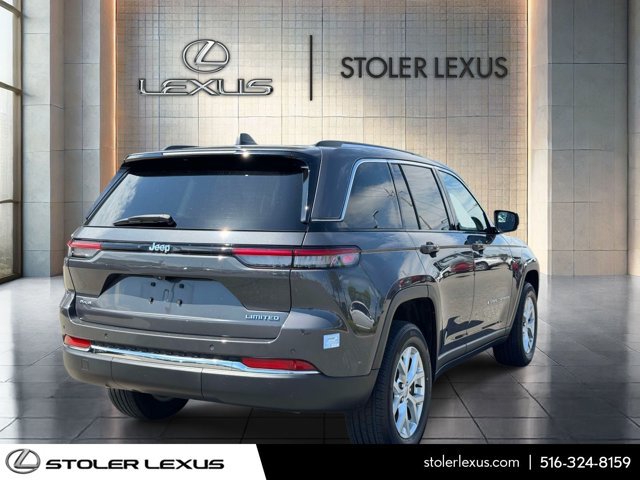 Used 2023 Jeep Grand Cherokee Limited AWD/4WD image 8