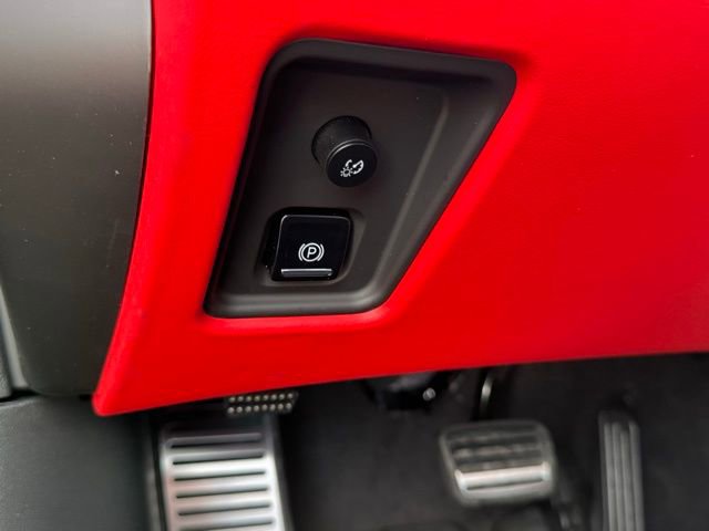 New 2026 Chevrolet Corvette Stingray Premium Cpe w/ Z51 Performance Package image 16