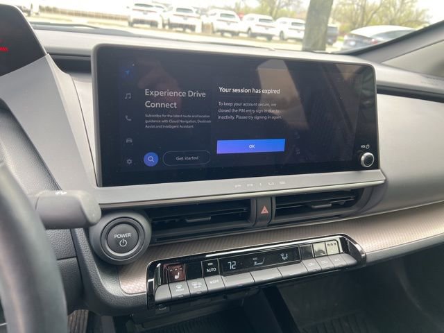 Used 2024 Toyota Prius XLE image 17