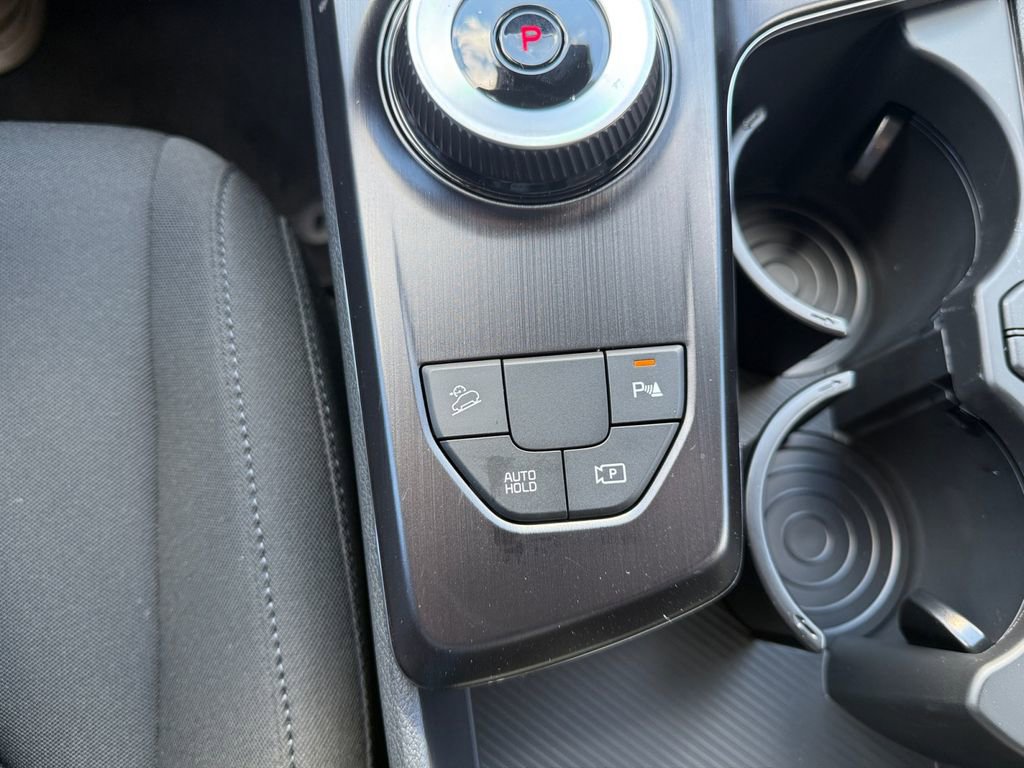 New 2026 Kia Sportage LX image 16