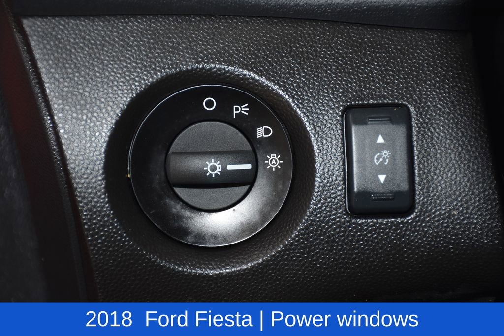 Used 2018 Ford Fiesta SE image 9