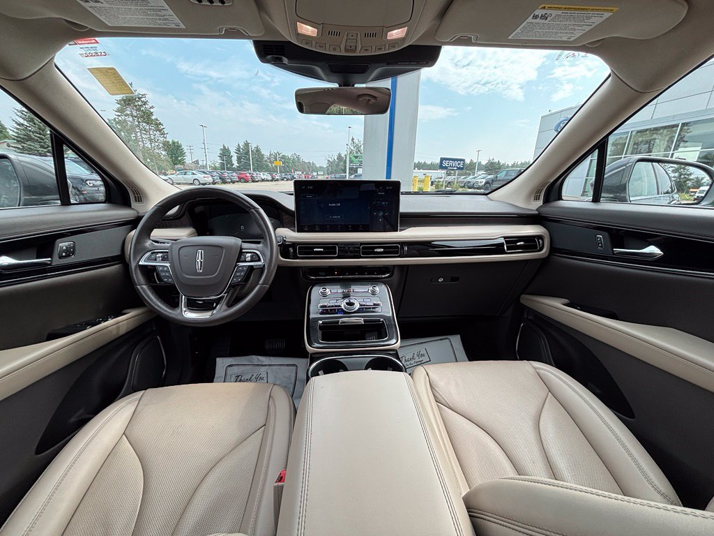 Used 2023 Lincoln Nautilus Reserve w/ Monochromatic Package AWD/4WD image 21