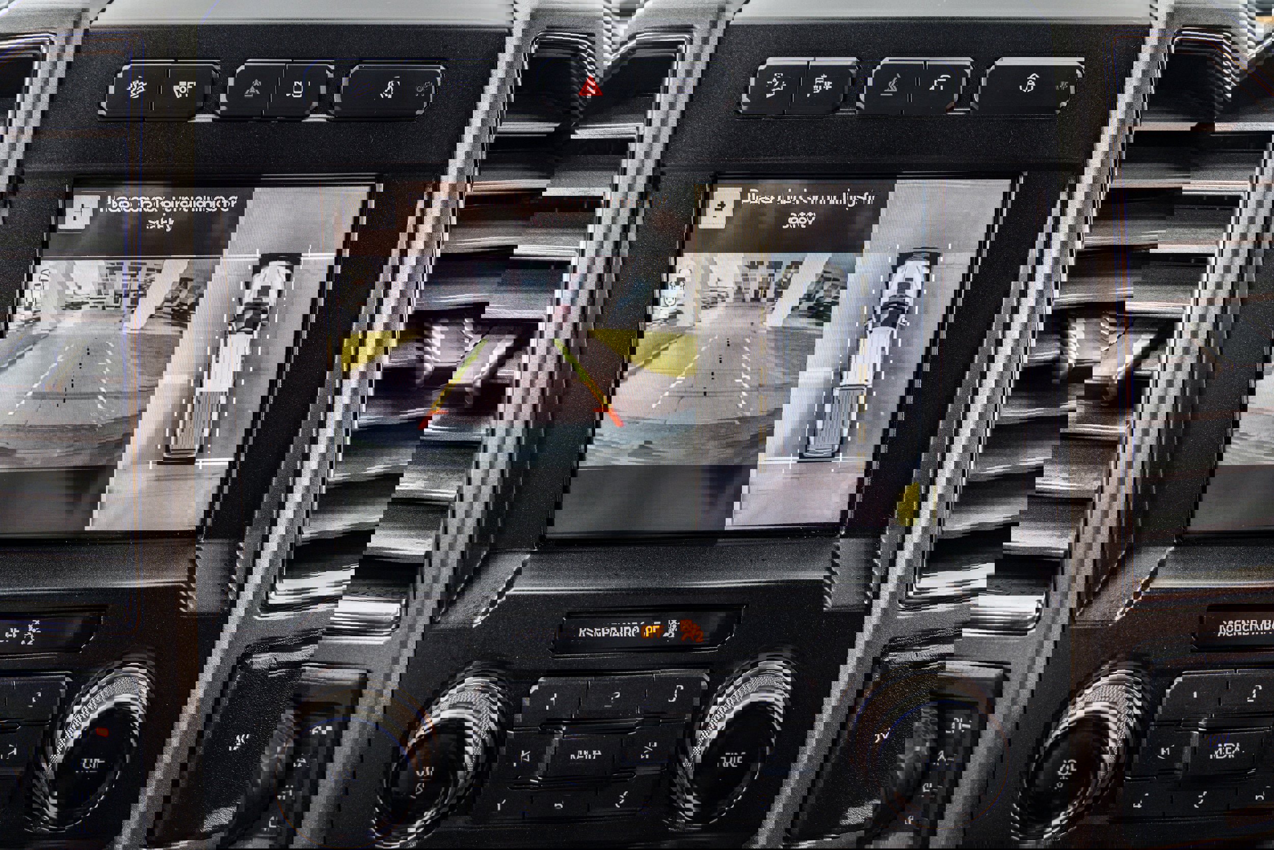 Used 2018 Ford F150 Raptor w/ Equipment Group 802A Luxury image 18