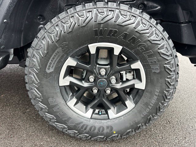 Used 2024 Jeep Wrangler Unlimited Rubicon 4xe w/ Technology Group AWD/4WD image 34