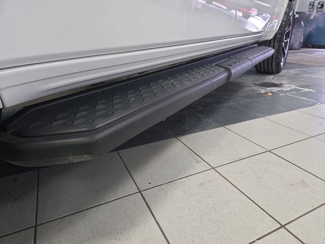 Certified 2022 RAM 1500 Laramie image 43