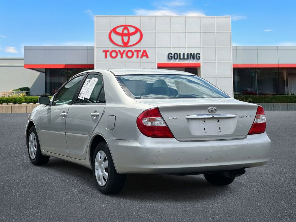 Used 2004 Toyota Camry LE FWD image 4