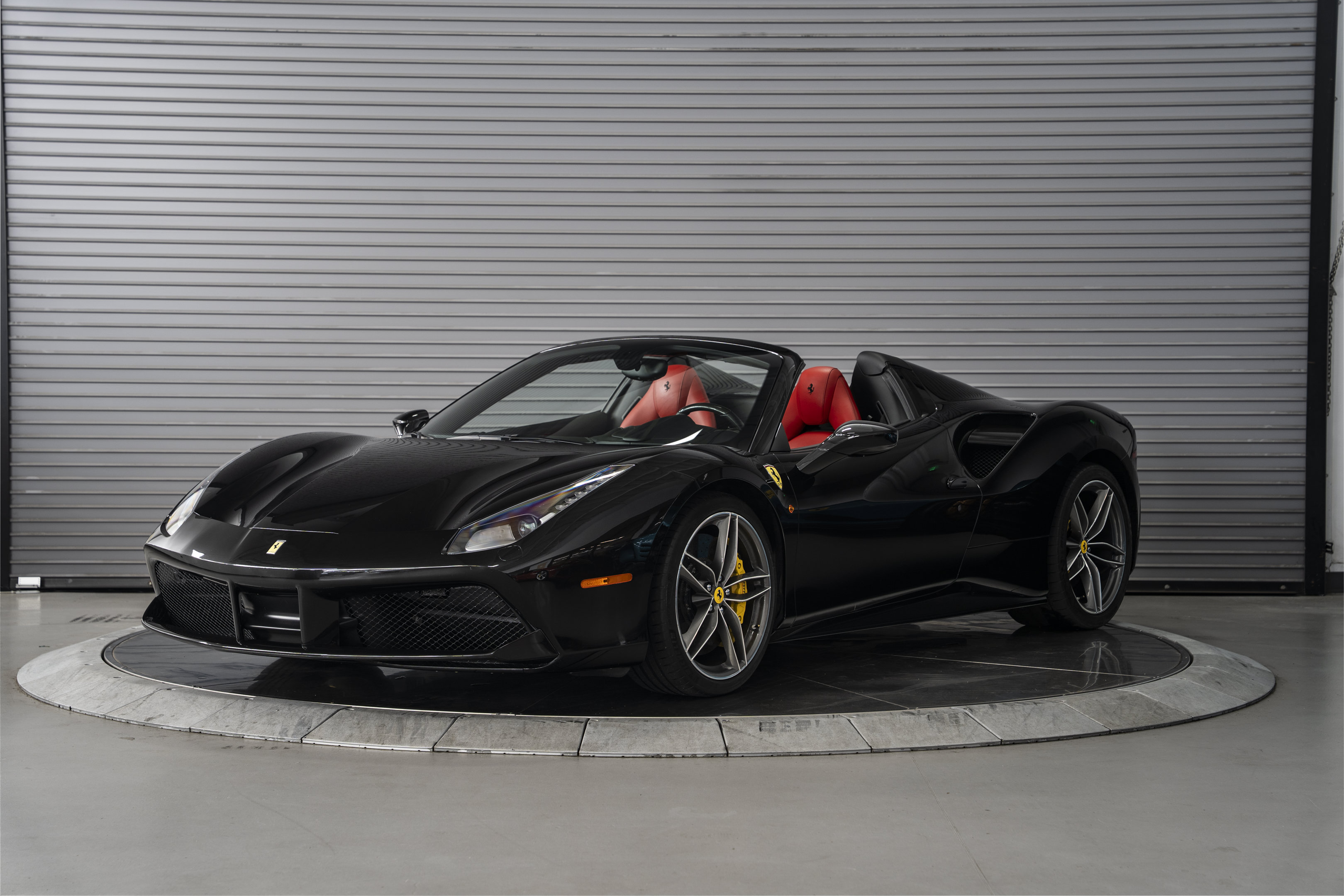Used 2016 Ferrari 488 Spider RWD image 1