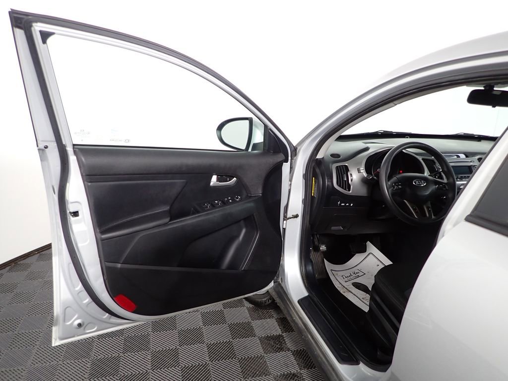 Used 2014 Kia Sportage LX image 16