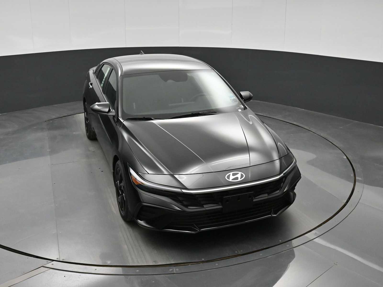 New 2026 Hyundai Elantra Sport FWD image 23