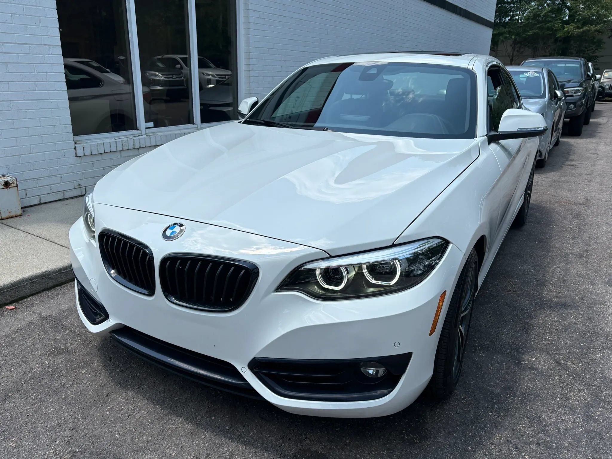 Used 2019 BMW 230i Coupe RWD image 2