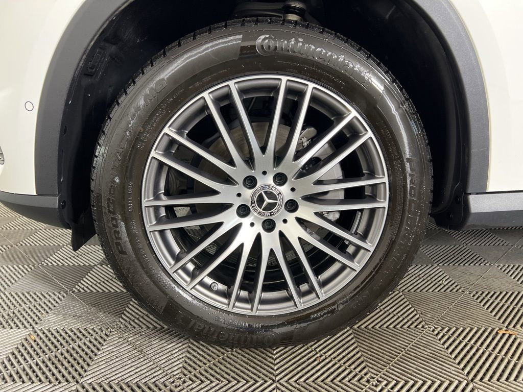 Certified 2024 Mercedes-Benz GLC 300 4MATIC image 28