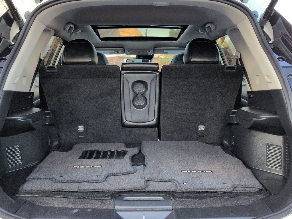 Used 2020 Nissan Rogue SL w/ Premium Package image 20