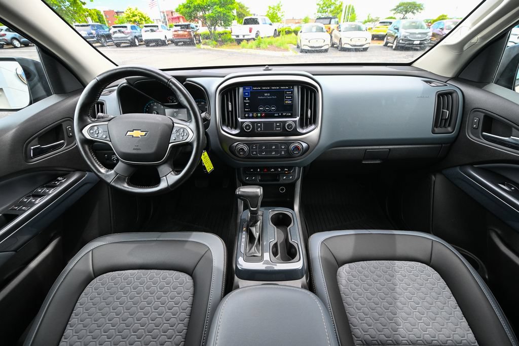 Used 2021 Chevrolet Colorado Z71 AWD/4WD image 29