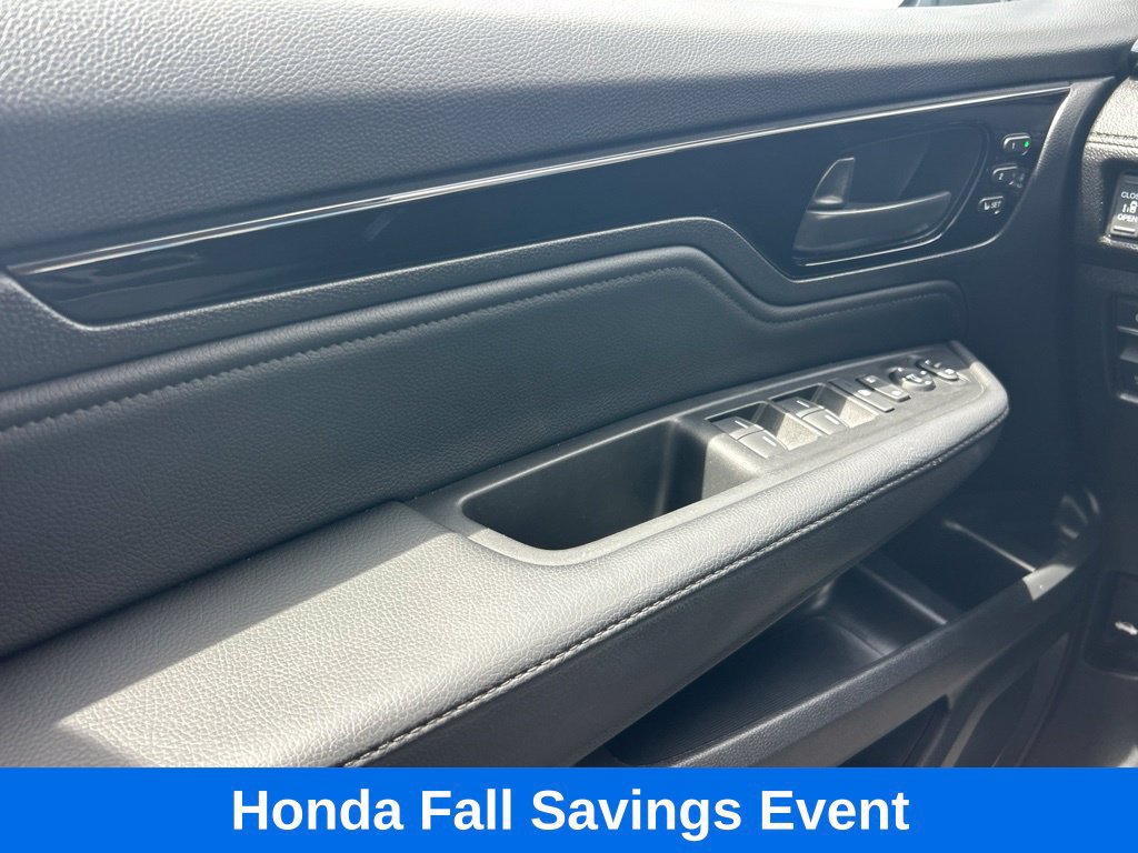 Used 2025 Honda Odyssey Touring image 21