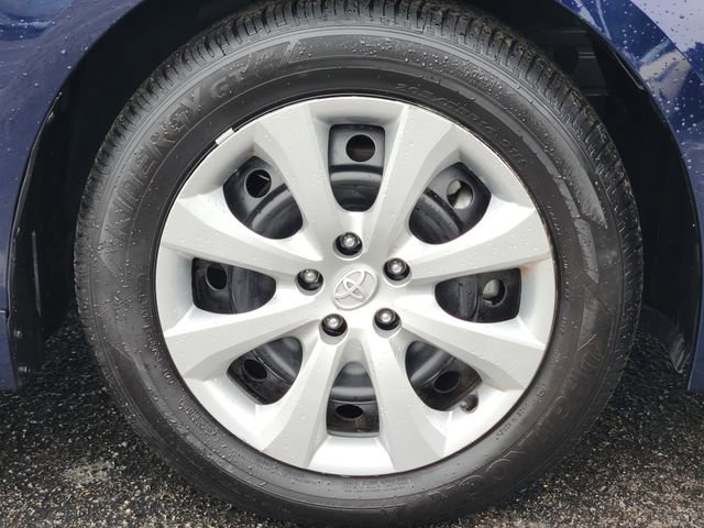 Certified 2025 Toyota Corolla LE FWD image 8