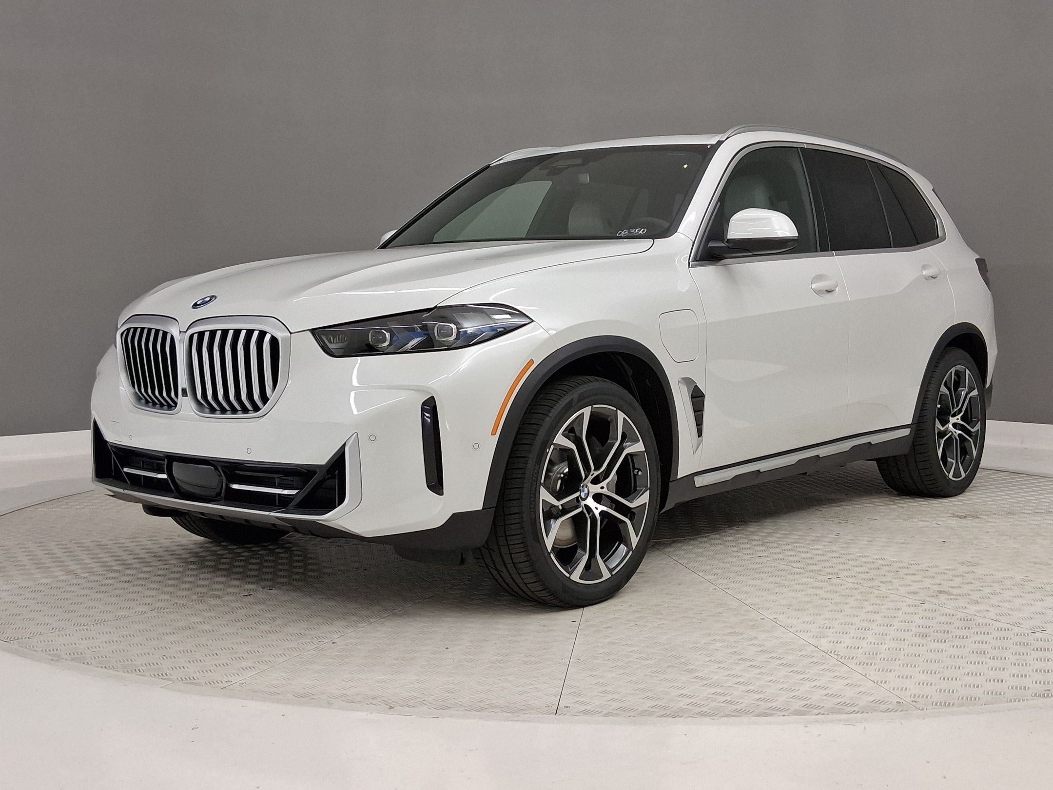New 2026 BMW X5 xDrive50e AWD/4WD image 33