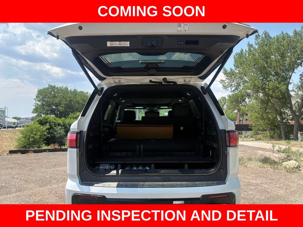 Used 2026 Toyota Sequoia Limited w/ Tow Technology Package AWD/4WD image 9