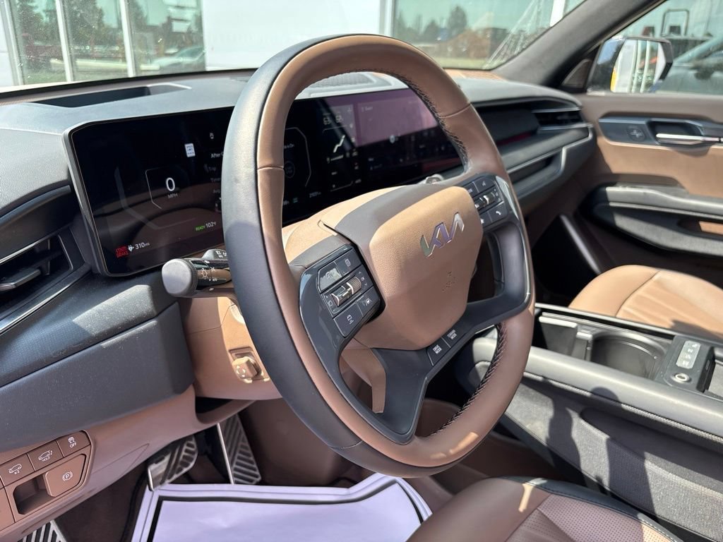 Certified 2026 Kia EV9 GT-Line AWD/4WD image 8