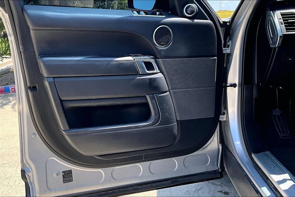 Used 2019 Land Rover Range Rover Sport HSE AWD/4WD image 21
