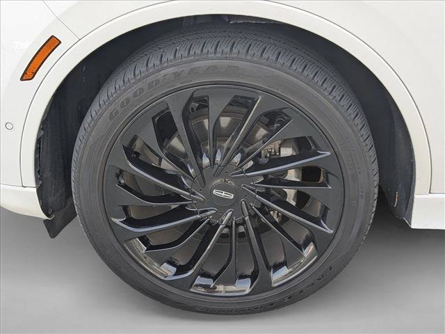 Used 2022 Lincoln Aviator Reserve w/ Equipment Group 201A AWD/4WD image 10