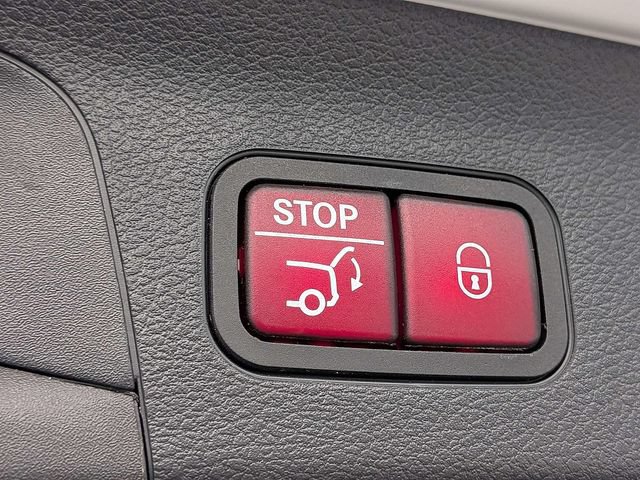 Used 2024 Mercedes-Benz GLS 450 4MATIC image 16