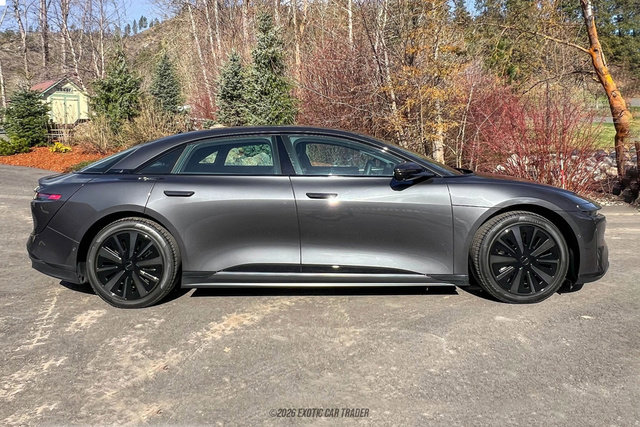Used 2025 Lucid Air Grand Touring image 9
