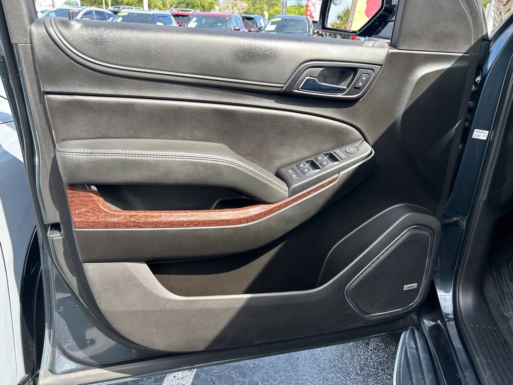 Used 2019 GMC Yukon SLE w/ Convenience Package RWD image 13