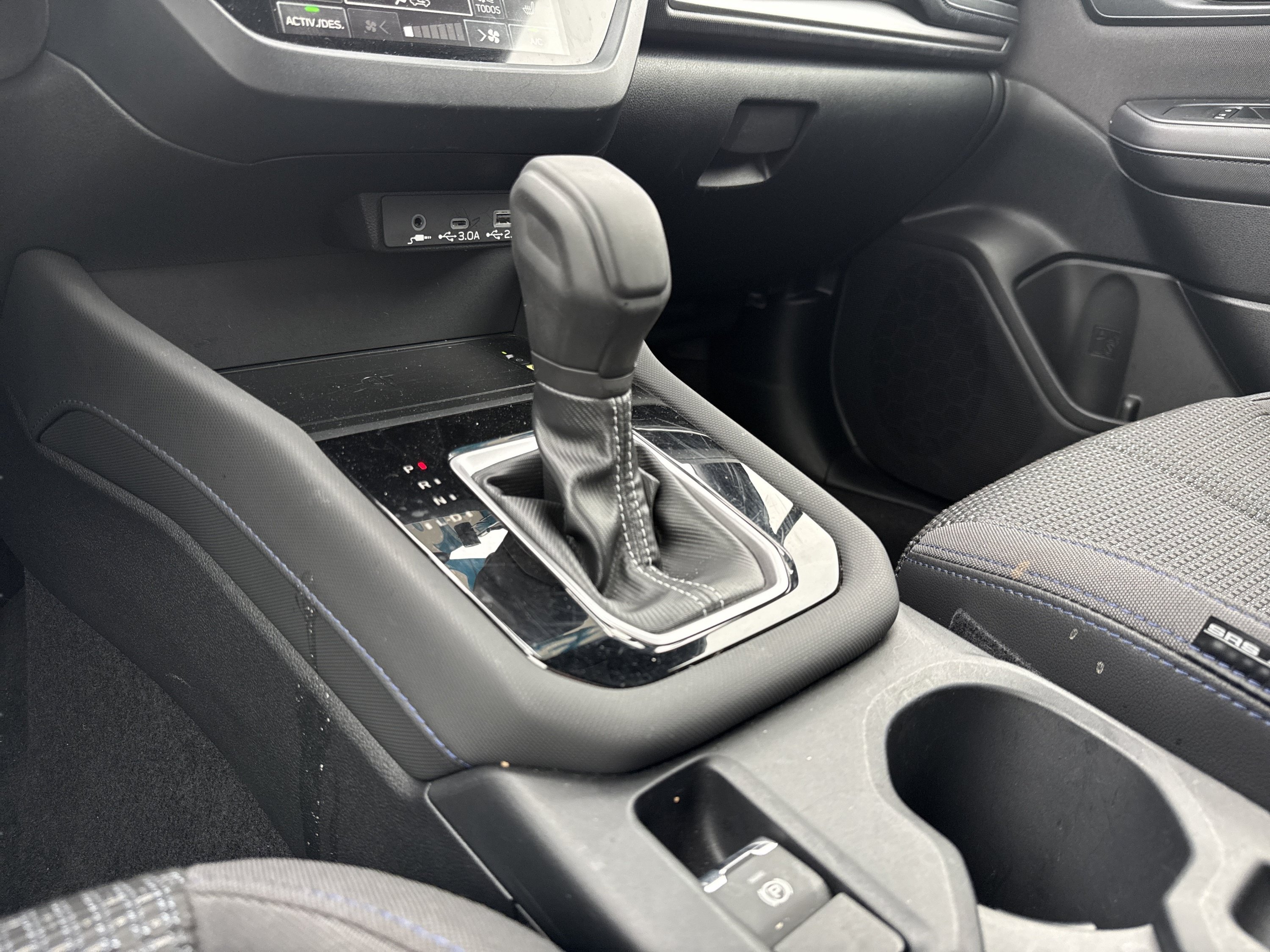 Used 2025 Subaru Forester Premium AWD/4WD image 17