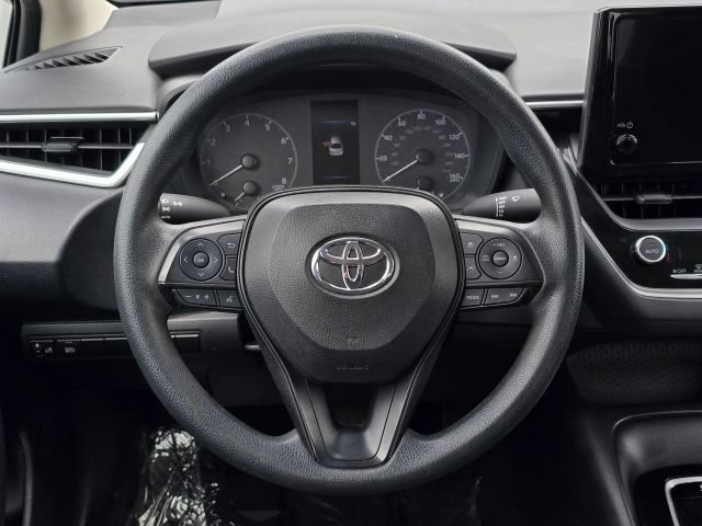 Used 2023 Toyota Corolla LE FWD image 19