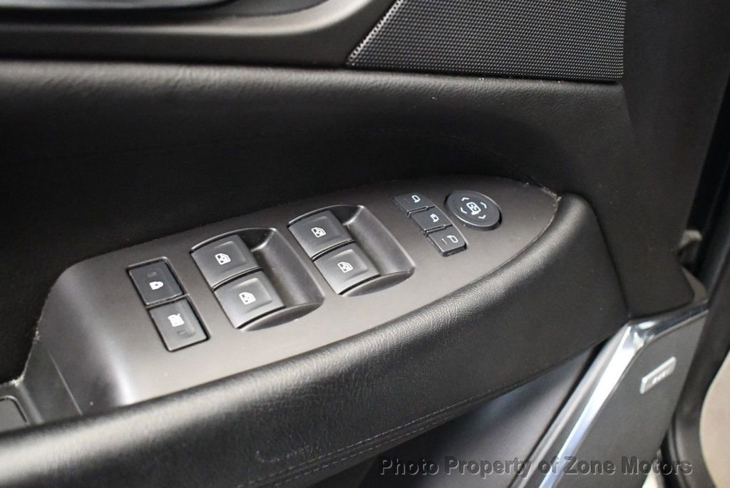 Used 2015 Cadillac Escalade Premium image 32