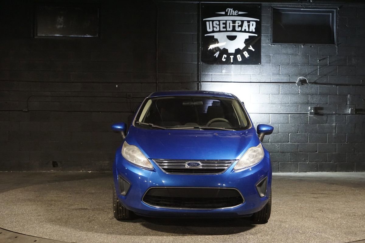 Used 2011 Ford Fiesta SE w/ 201A Rapid Spec Order Code FWD image 9